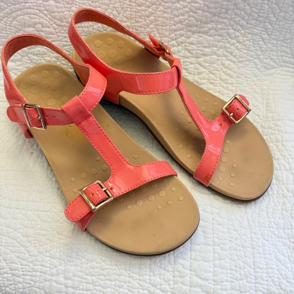 Vionic Adriane Coral Patent Leather Orthopedic T Strap Sandals Womens 7 - Picture 1 of 7